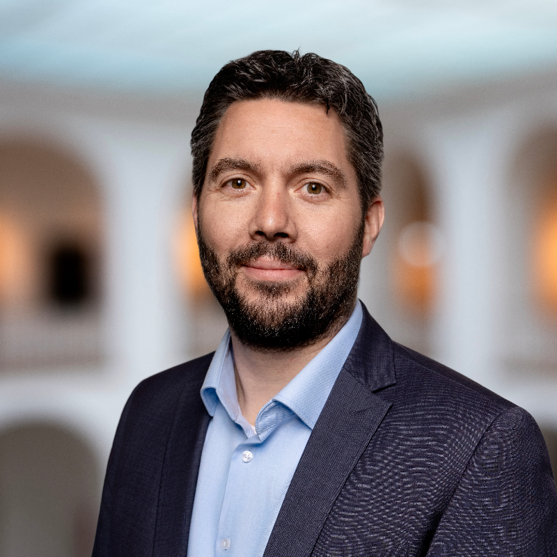  Bastian Hirschfelder